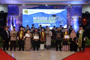 UPB Kebumen Gelar Wisuda ke-22, Kukuhkan 426 Lulusan Siap Hadapi Era Digital